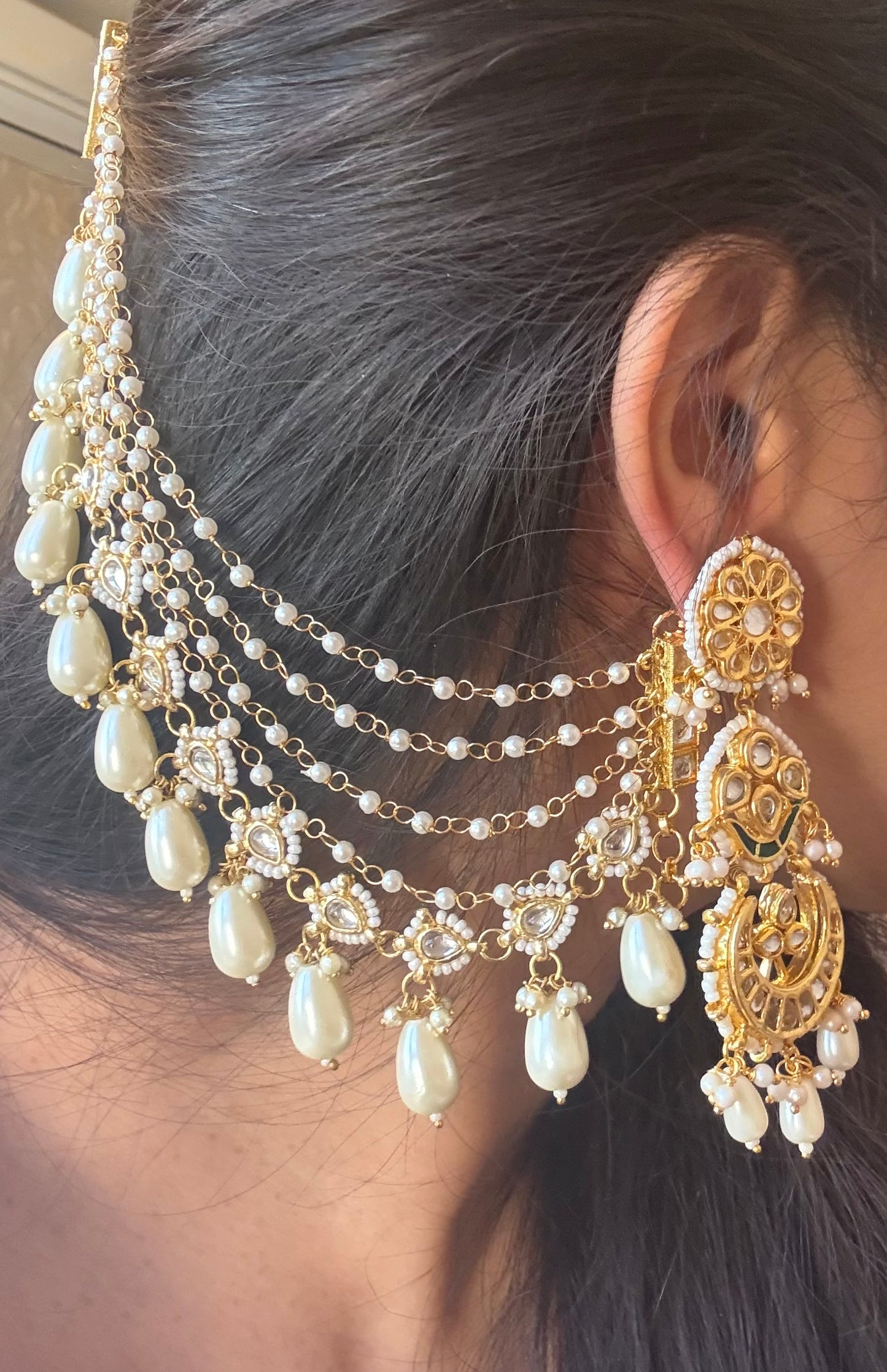 KAASHVI EARRINGS WITH SAHARA EARCHAIN