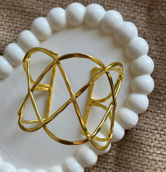 Golden Wave Bracelet